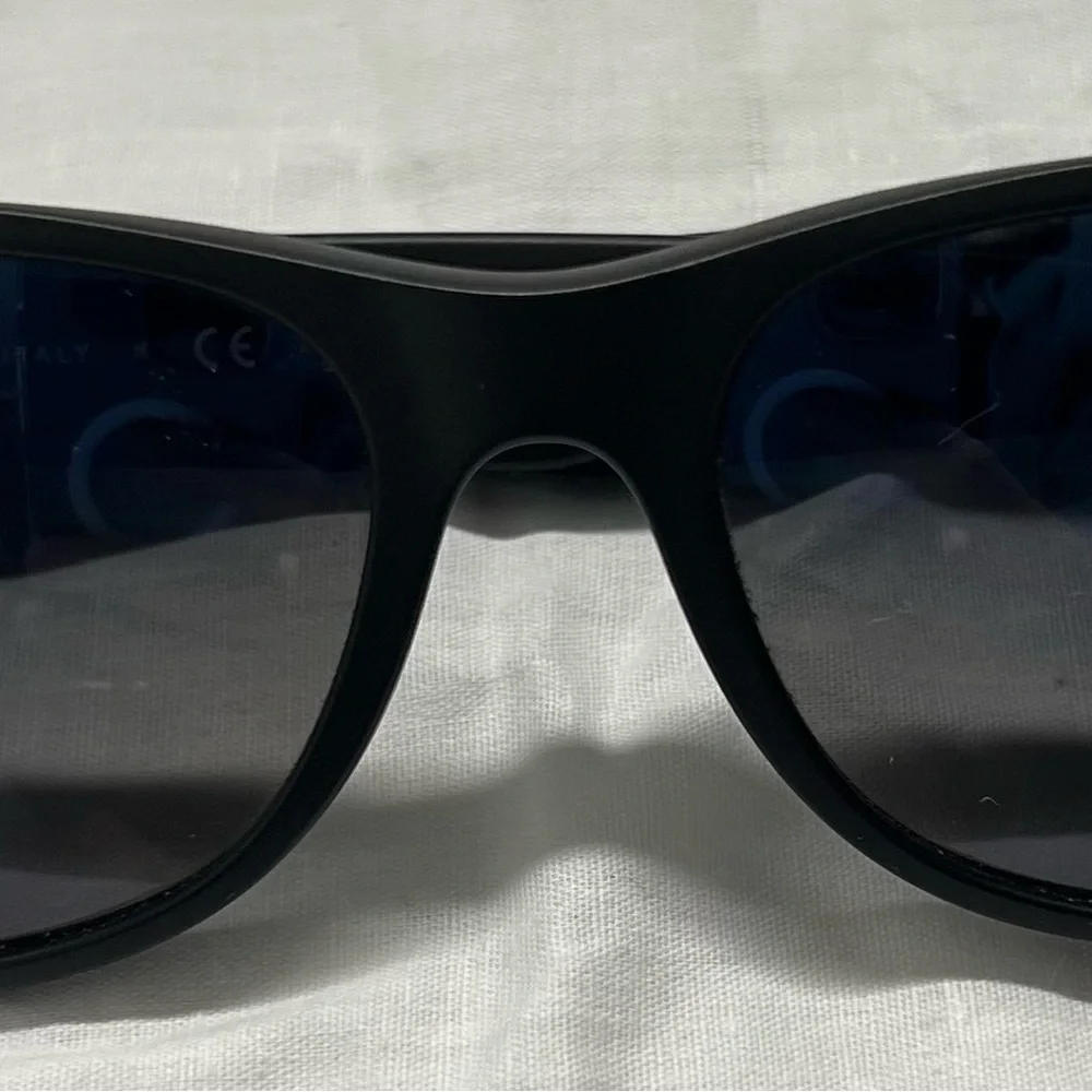 Ray-Ban RB2132 Classic Black Rectangular Sunglasses - Picture 6 of 6